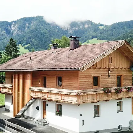 Chalet Gasteig 310s Apartmán *